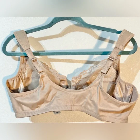 Glamorise Bra front closure underwire thick shoulder straps size 46C - Picture 6 of 6